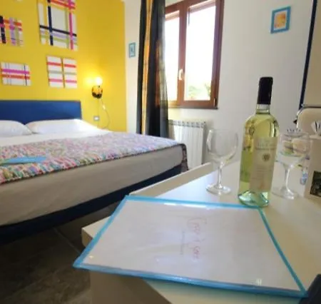Guest house Rosso Di Sera 3*